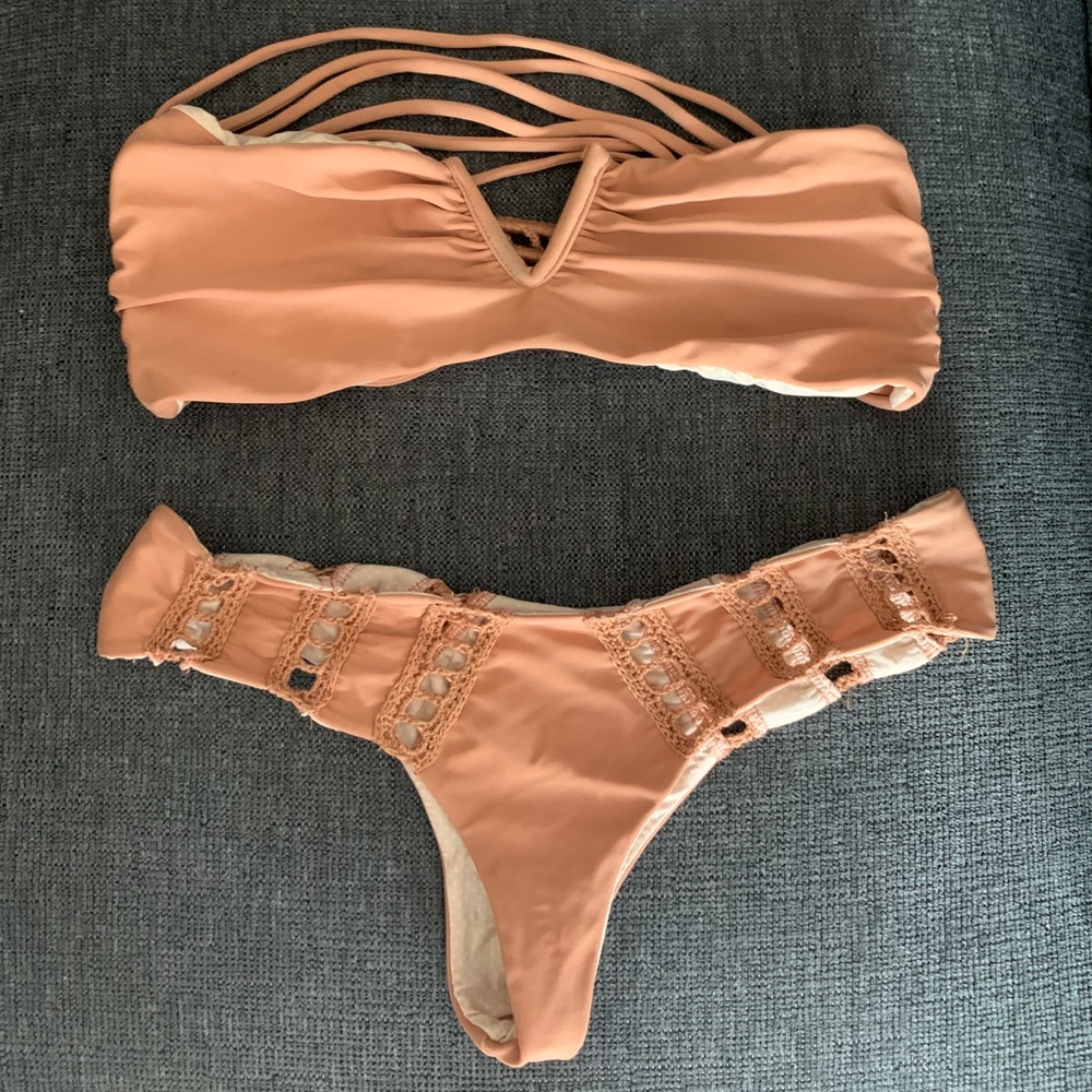 Acacia swimsuit top